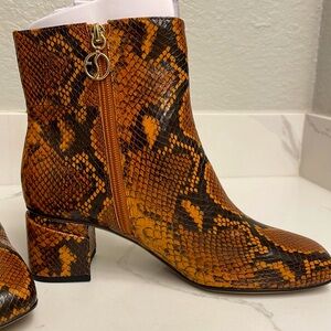 Franco Sarto Booties leather snake NEW Size 8